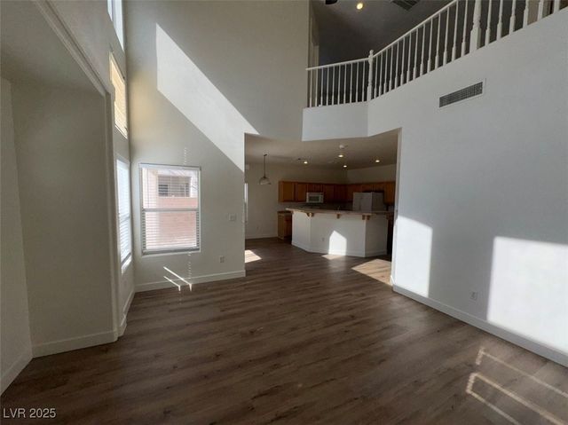 7633 Rainbow Cove Drive, Las Vegas, NV 89131