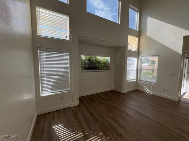 7633 Rainbow Cove Drive, Las Vegas, NV 89131