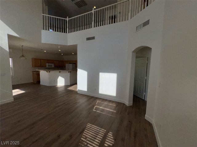 7633 Rainbow Cove Drive, Las Vegas, NV 89131