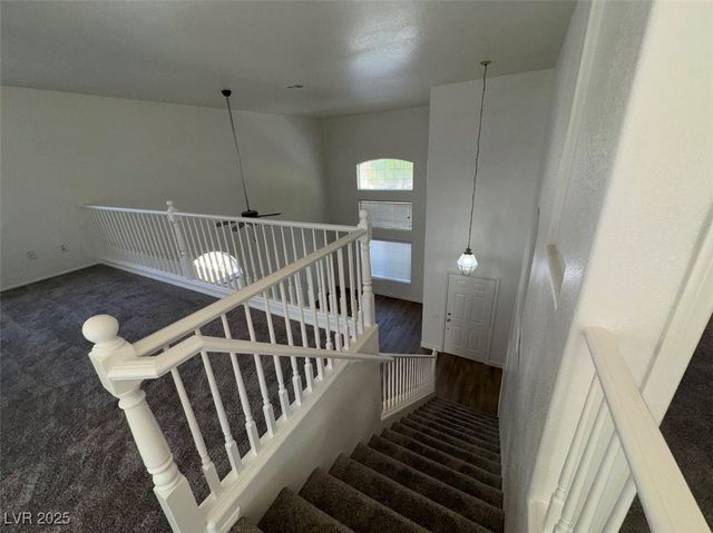 7633 Rainbow Cove Drive, Las Vegas, NV 89131