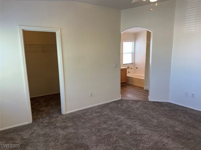 7633 Rainbow Cove Drive, Las Vegas, NV 89131