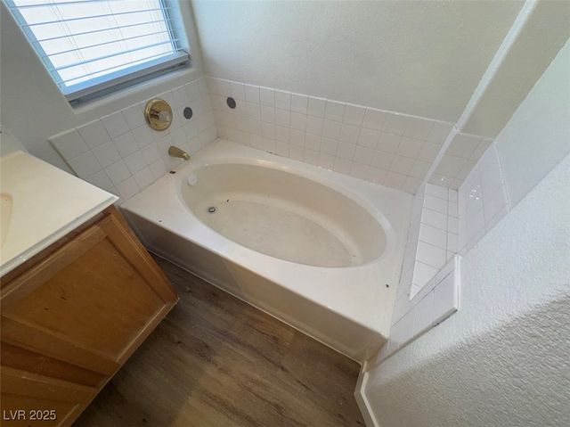 7633 Rainbow Cove Drive, Las Vegas, NV 89131