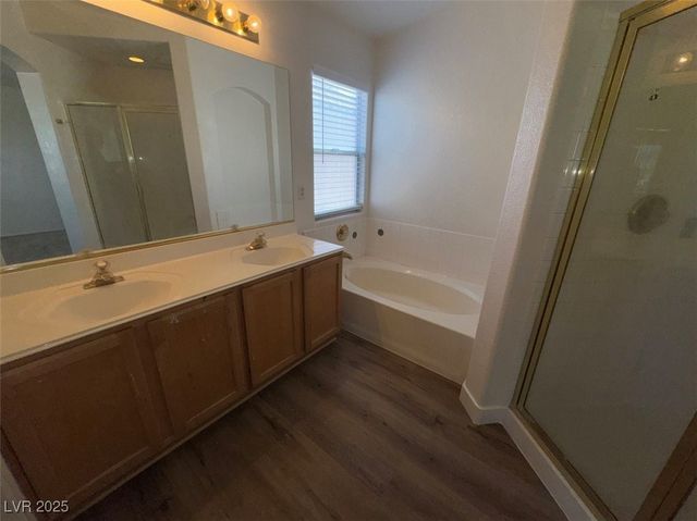 7633 Rainbow Cove Drive, Las Vegas, NV 89131