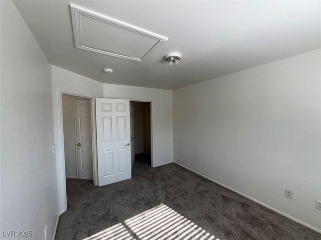 7633 Rainbow Cove Drive, Las Vegas, NV 89131