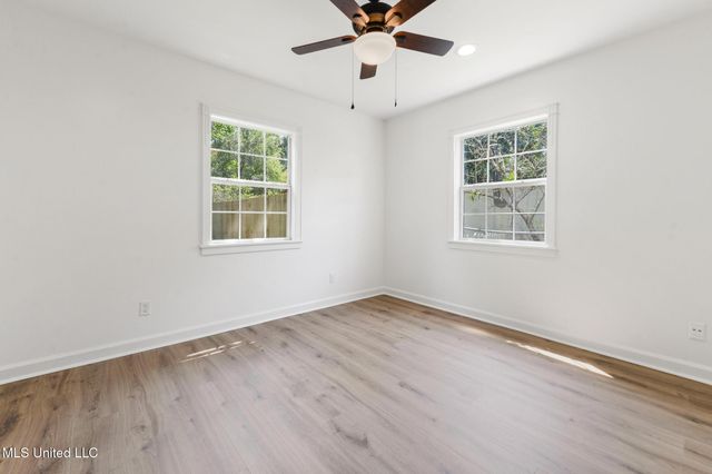 426 Demontluzin Avenue, Bay Saint Louis, MS 39520