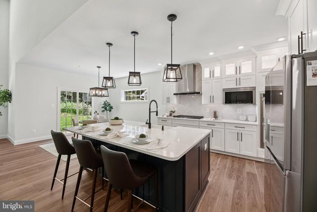 1823 COLT LN, Frederick, MD 21702