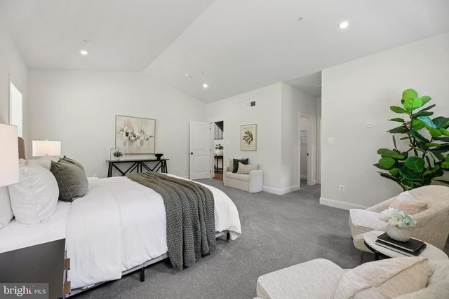 1823 COLT LN, Frederick, MD 21702