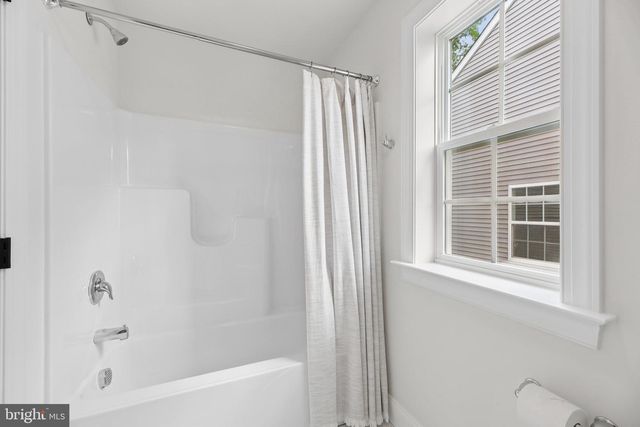 1823 COLT LN, Frederick, MD 21702