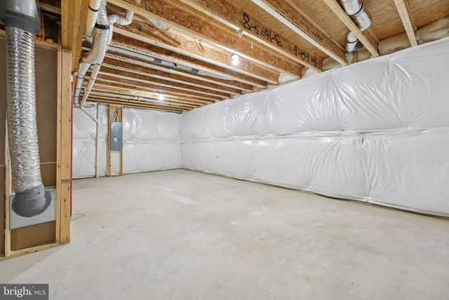 1823 COLT LN, Frederick, MD 21702