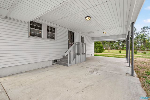 2587 Alfords Bend Road, Hokes Bluff, AL 35903