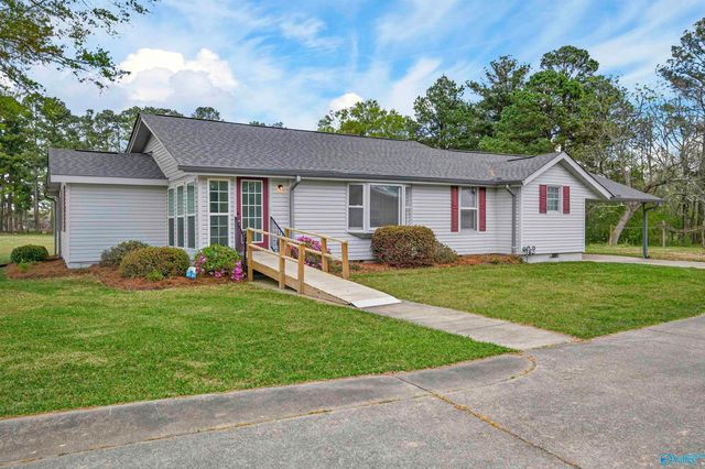 2587 Alfords Bend Road, Hokes Bluff, AL 35903