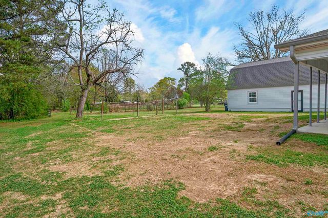 2587 Alfords Bend Road, Hokes Bluff, AL 35903
