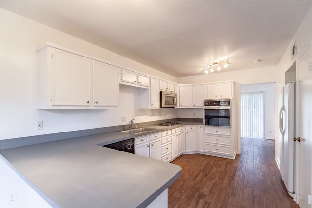 10417 Shadow Bend Drive, Dallas, TX 75230