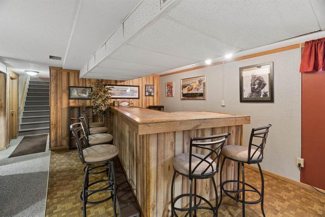 1135 HERITAGE TRAIL, Oshkosh, WI 54904