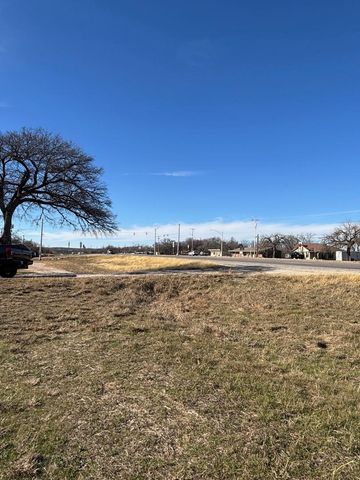 10411 Mineral Wells Highway, Weatherford, TX 76088