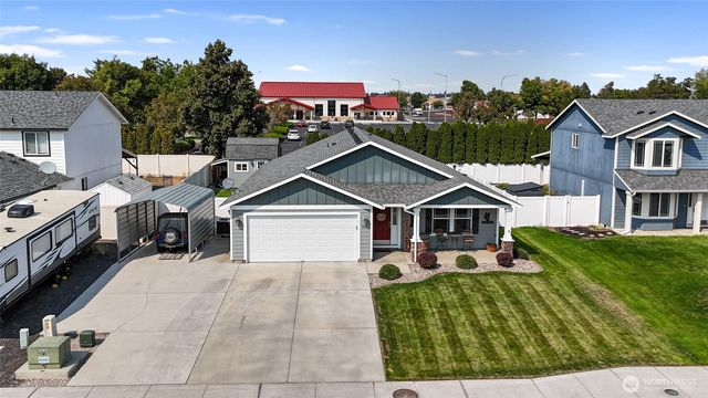 908 W Polo Ridge Drive, Moses Lake, WA 98837