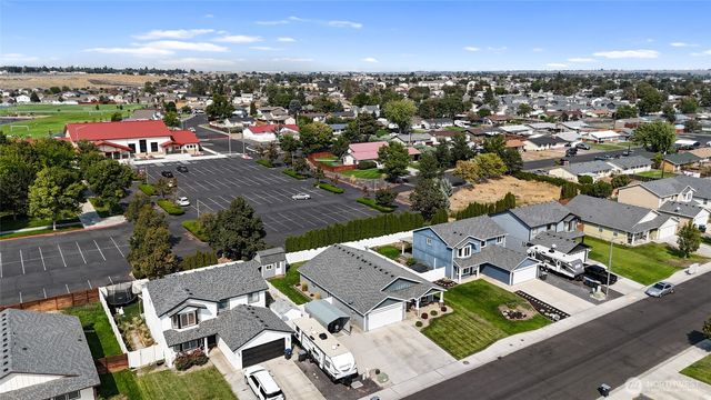 908 W Polo Ridge Drive, Moses Lake, WA 98837