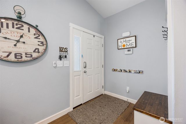 908 W Polo Ridge Drive, Moses Lake, WA 98837