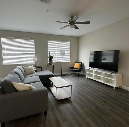 101 Ocean Cay Way, Hypoluxo, FL 33462