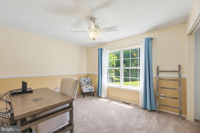 207 DICKENS CT, Williamstown, NJ 08094