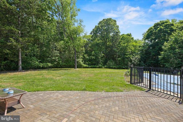 207 DICKENS CT, Williamstown, NJ 08094