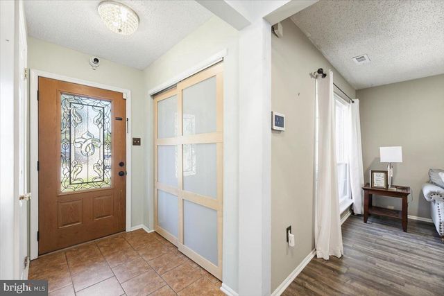 207 DICKENS CT, Williamstown, NJ 08094