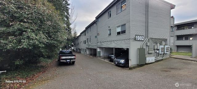 1902 -1904 W Casino Road, Everett, WA 98204