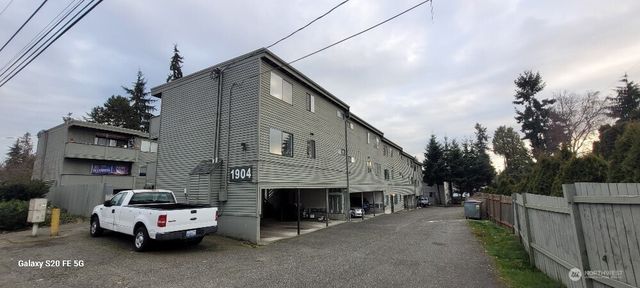 1902 -1904 W Casino Road, Everett, WA 98204