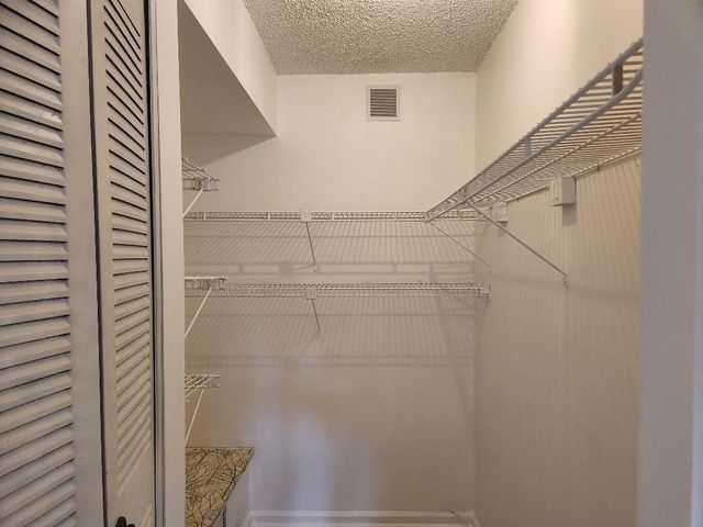 2000 S Federal Highway 106, Boynton Beach, FL 33435