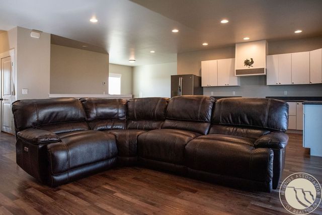 7340 Wild Game Trail, Shepherd, MT 59079