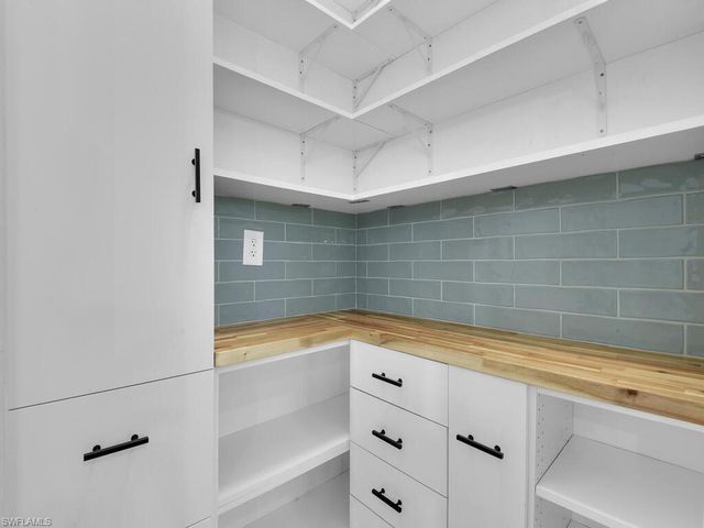 4211 Dutchess Park RD, Fort Myers, FL 33916