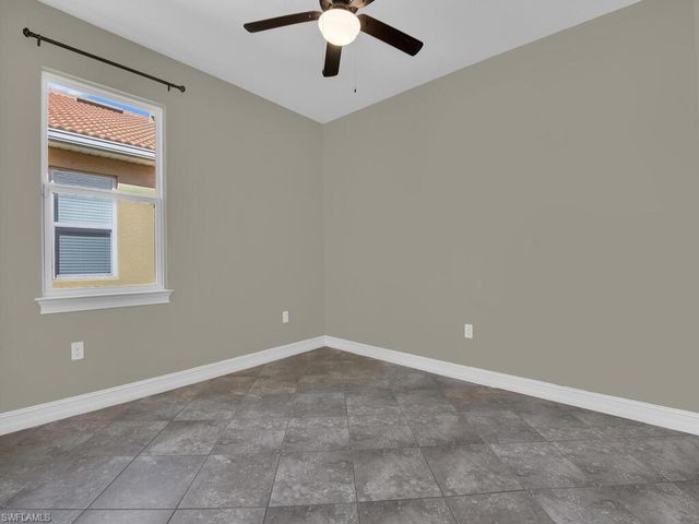 4211 Dutchess Park RD, Fort Myers, FL 33916