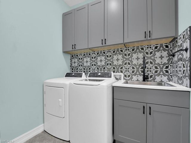 4211 Dutchess Park RD, Fort Myers, FL 33916