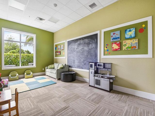 4211 Dutchess Park RD, Fort Myers, FL 33916