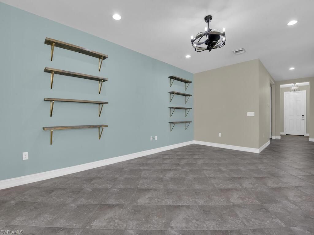 4211 Dutchess Park RD, FORT MYERS, FL 33916 — photo 4