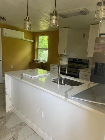 6383 Saxon Boulevard Rear, West Palm Beach, FL 33417