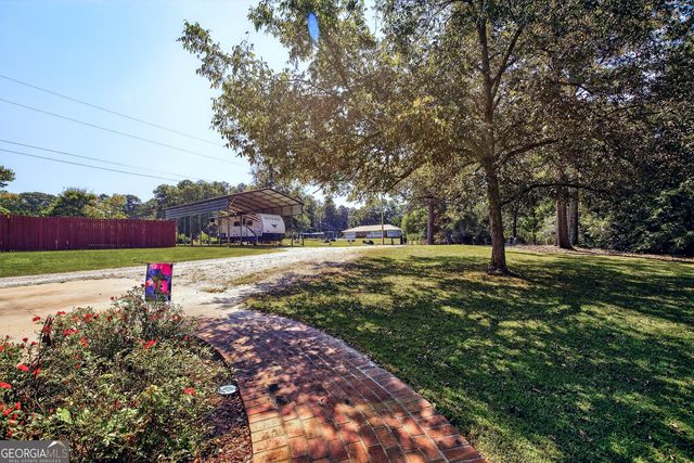 466 & 472 Minter Drive, Hampton, GA 30228