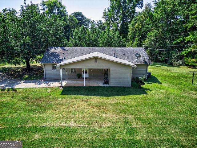 466 & 472 Minter Drive, Hampton, GA 30228