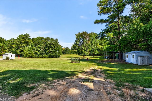 466 & 472 Minter Drive, Hampton, GA 30228