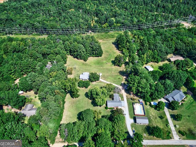 466 & 472 Minter Drive, Hampton, GA 30228