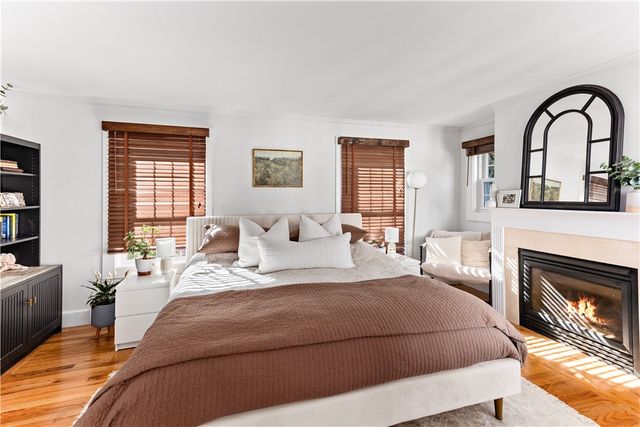 225 Greenwood Avenue, Warwick, RI 02886