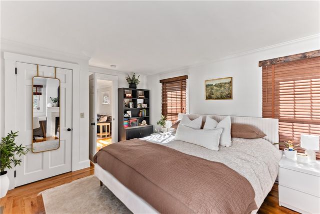 225 Greenwood Avenue, Warwick, RI 02886