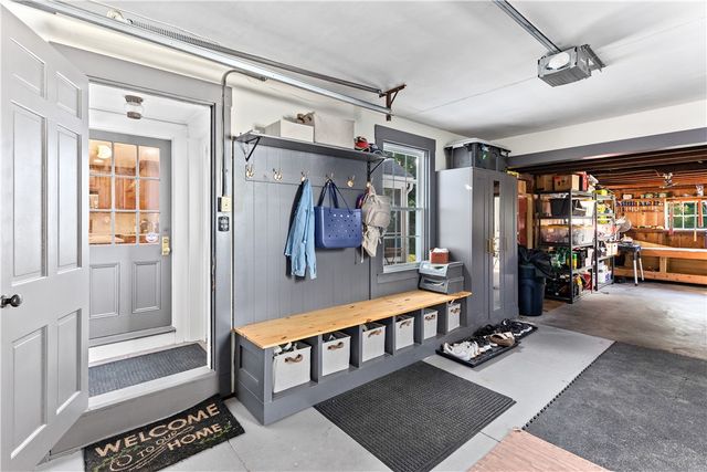 225 Greenwood Avenue, Warwick, RI 02886