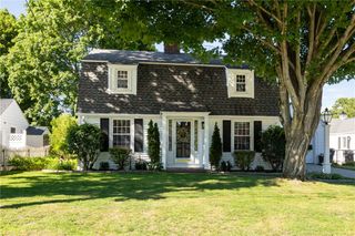 225 Greenwood Avenue, Warwick, RI 02886