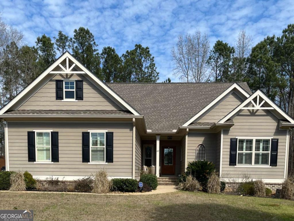 127 Newport Road NE, Milledgeville, GA 31061