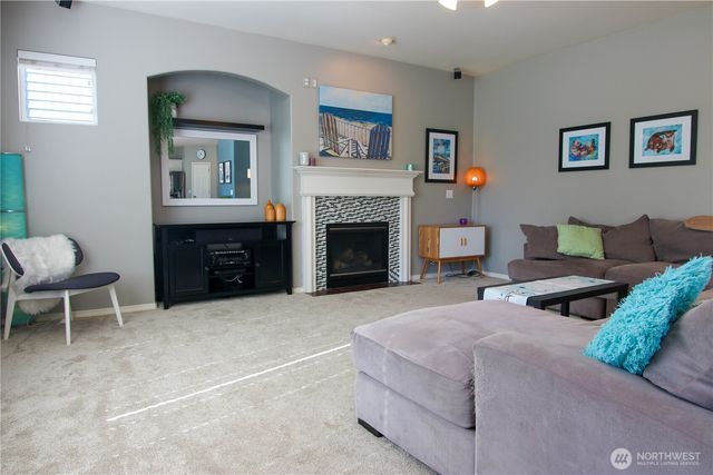 1919 SW 346th Place, Federal Way, WA 98023