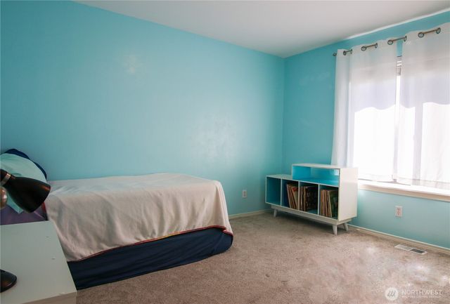 1919 SW 346th Place, Federal Way, WA 98023