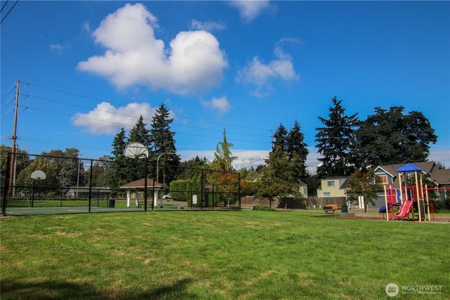 1919 SW 346th Place, Federal Way, WA 98023