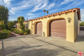 121 N Avenue 59, Los Angeles, CA 90042