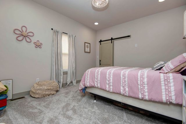 1861 Preston Hollow Road, Seymour, MO 65746